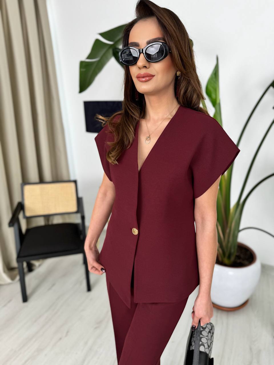 Bordo%20Tok%20Krep%20Kumaş%20Gold%20Düğme%20Ceket%20Pantolon%20Takım