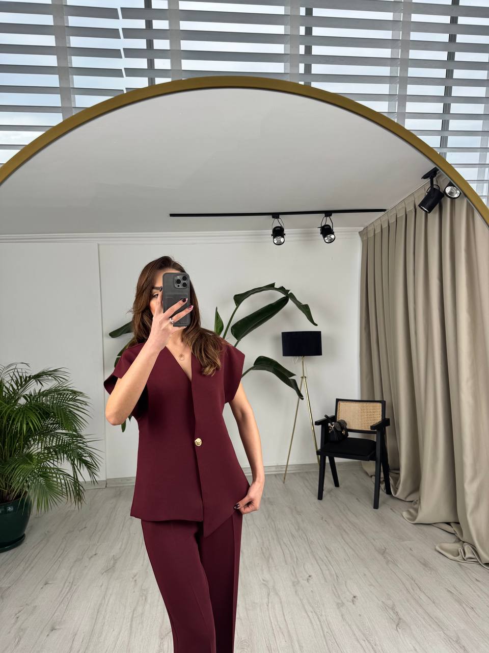 Bordo%20Tok%20Krep%20Kumaş%20Gold%20Düğme%20Ceket%20Pantolon%20Takım
