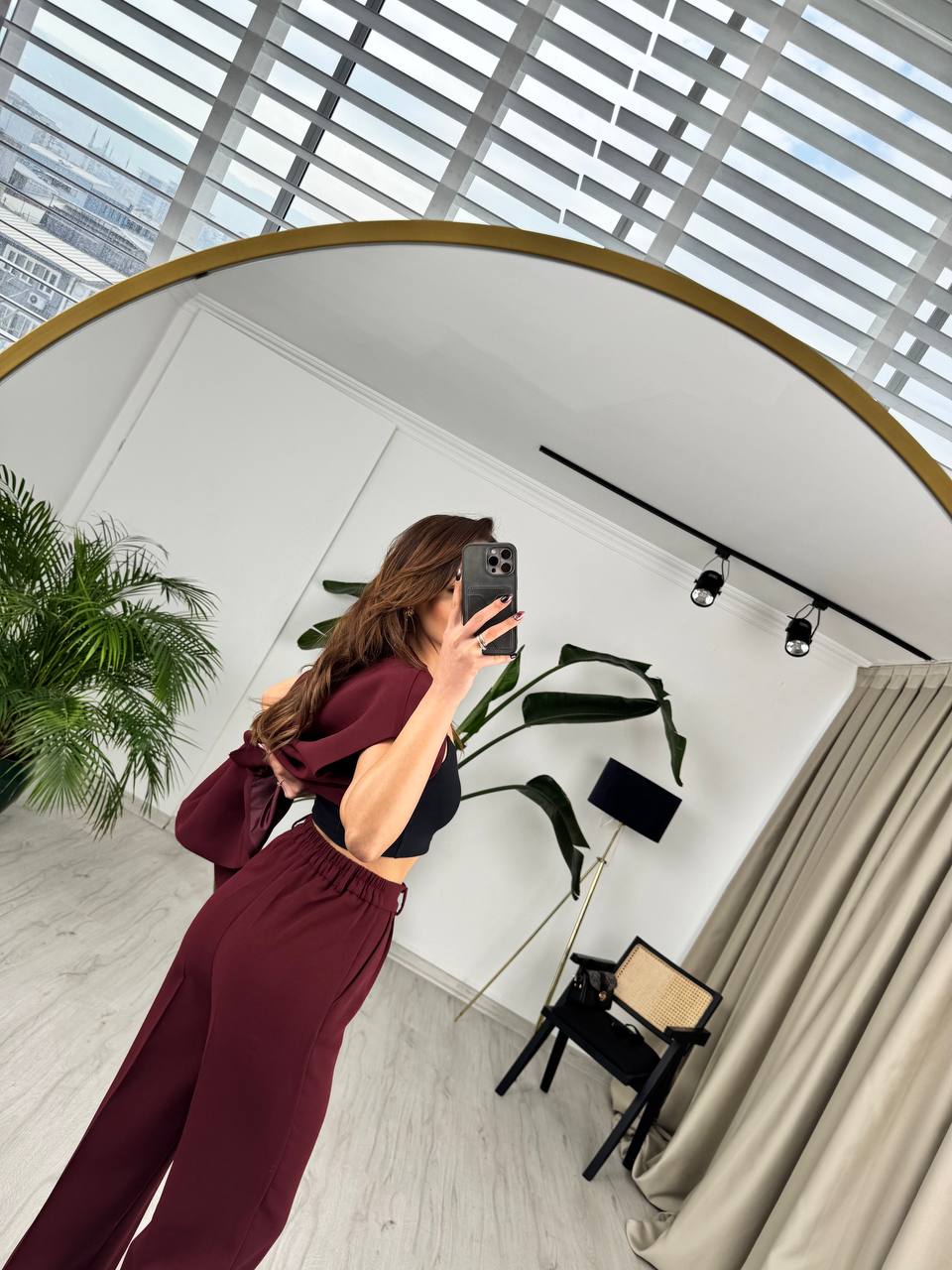 Bordo%20Tok%20Krep%20Kumaş%20Gold%20Düğme%20Ceket%20Pantolon%20Takım