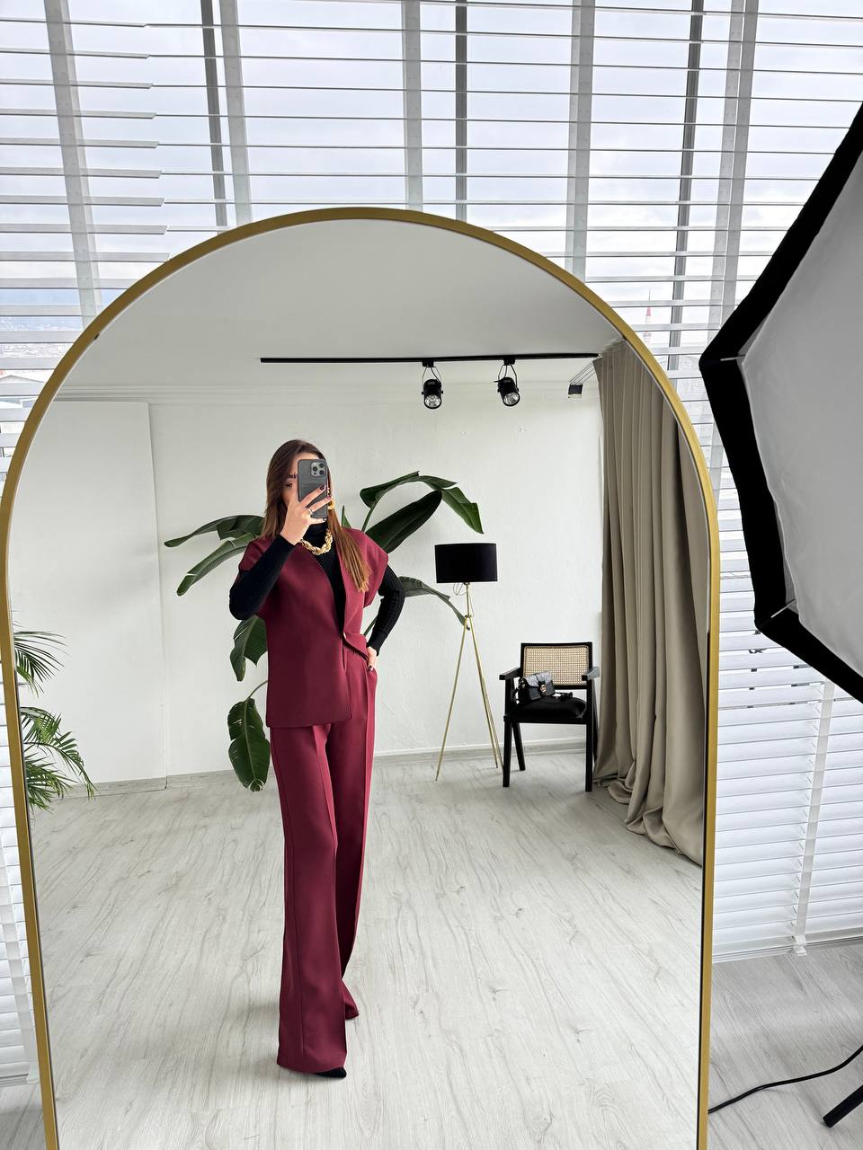 Bordo%20Tok%20Krep%20Kumaş%20Gold%20Düğme%20Ceket%20Pantolon%20Takım