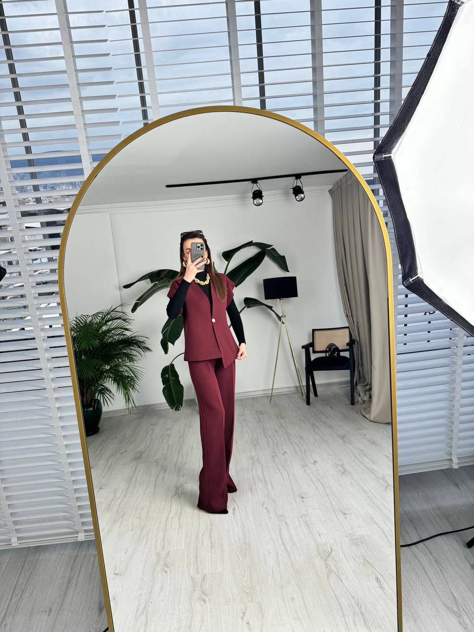Bordo%20Tok%20Krep%20Kumaş%20Gold%20Düğme%20Ceket%20Pantolon%20Takım