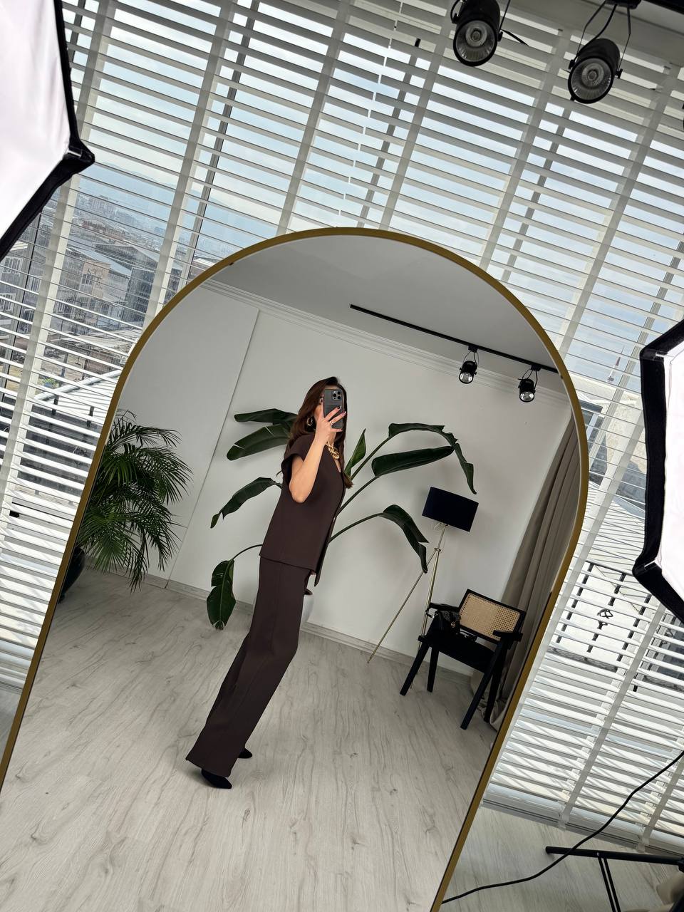 Kahverengi%20Tok%20Krep%20Kumaş%20Gold%20Düğme%20Ceket%20Pantolon%20Takım
