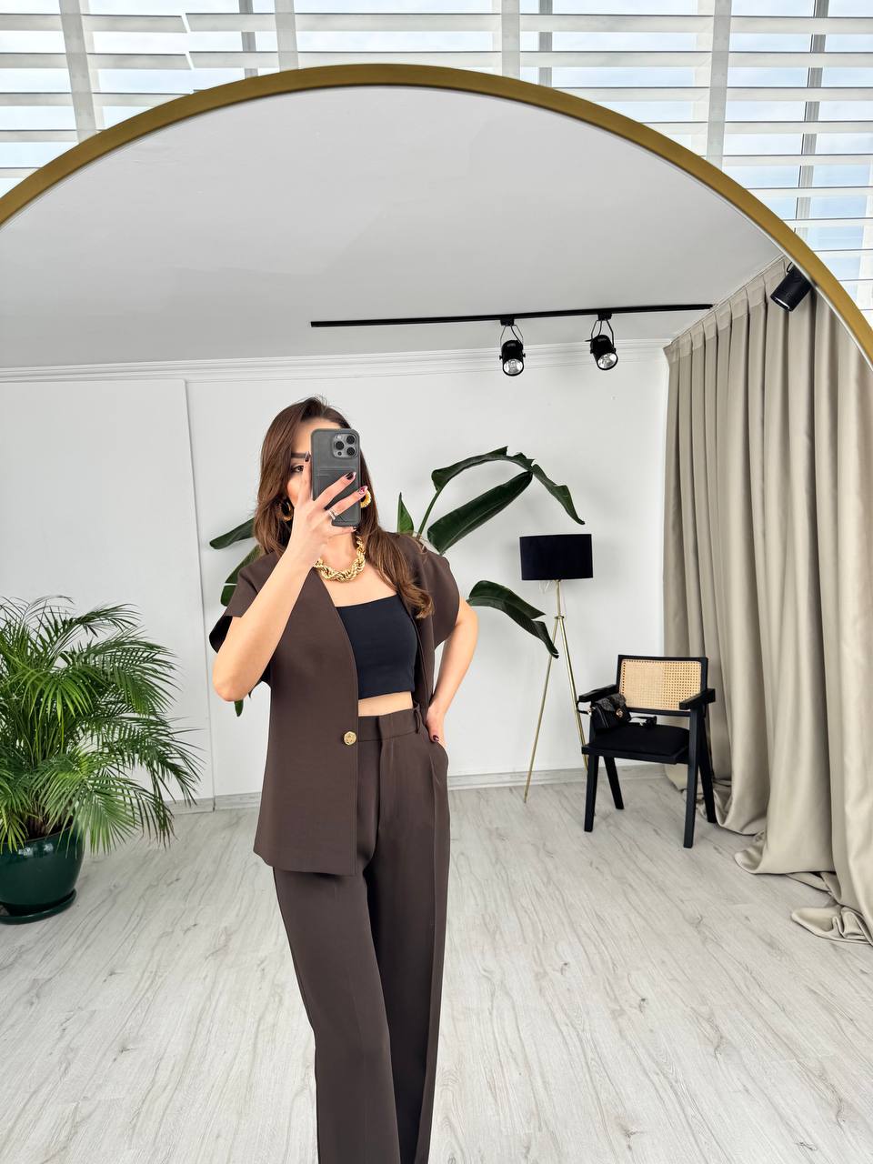 Kahverengi%20Tok%20Krep%20Kumaş%20Gold%20Düğme%20Ceket%20Pantolon%20Takım