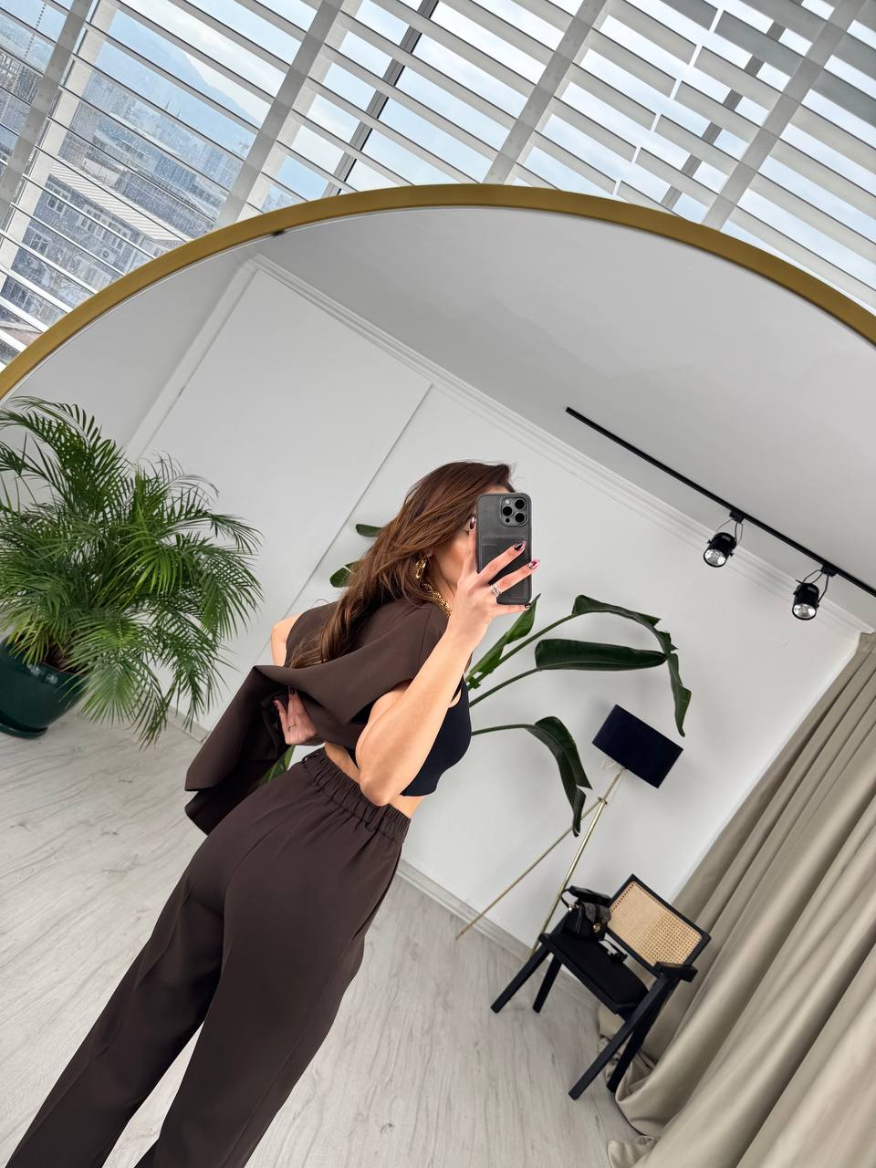 Kahverengi%20Tok%20Krep%20Kumaş%20Gold%20Düğme%20Ceket%20Pantolon%20Takım