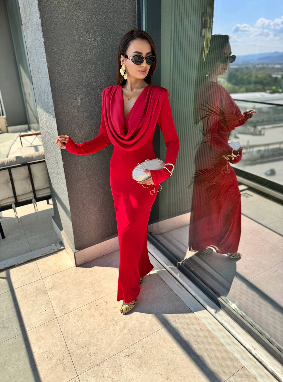 Tasarım%20Kırmızı%20Degaje%20Yaka%20İthal%20Likralı%20Candy%20Kumaş%20Elbise