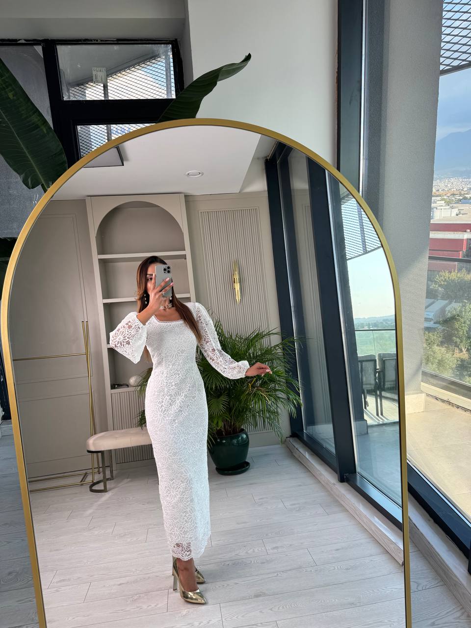 Beyaz%20Premium%20Astarlı%20Güpür%20Dantel%20Elbise