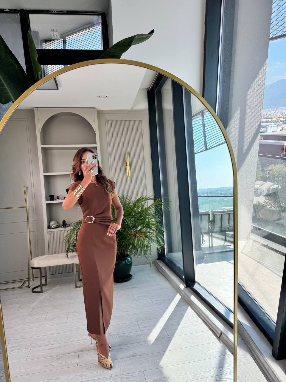 Kahverengi%20Zara%20Model%20Bel%20Tokalı%20Lüks%20Atlas%20Kumaş%20Kalem%20Elbise