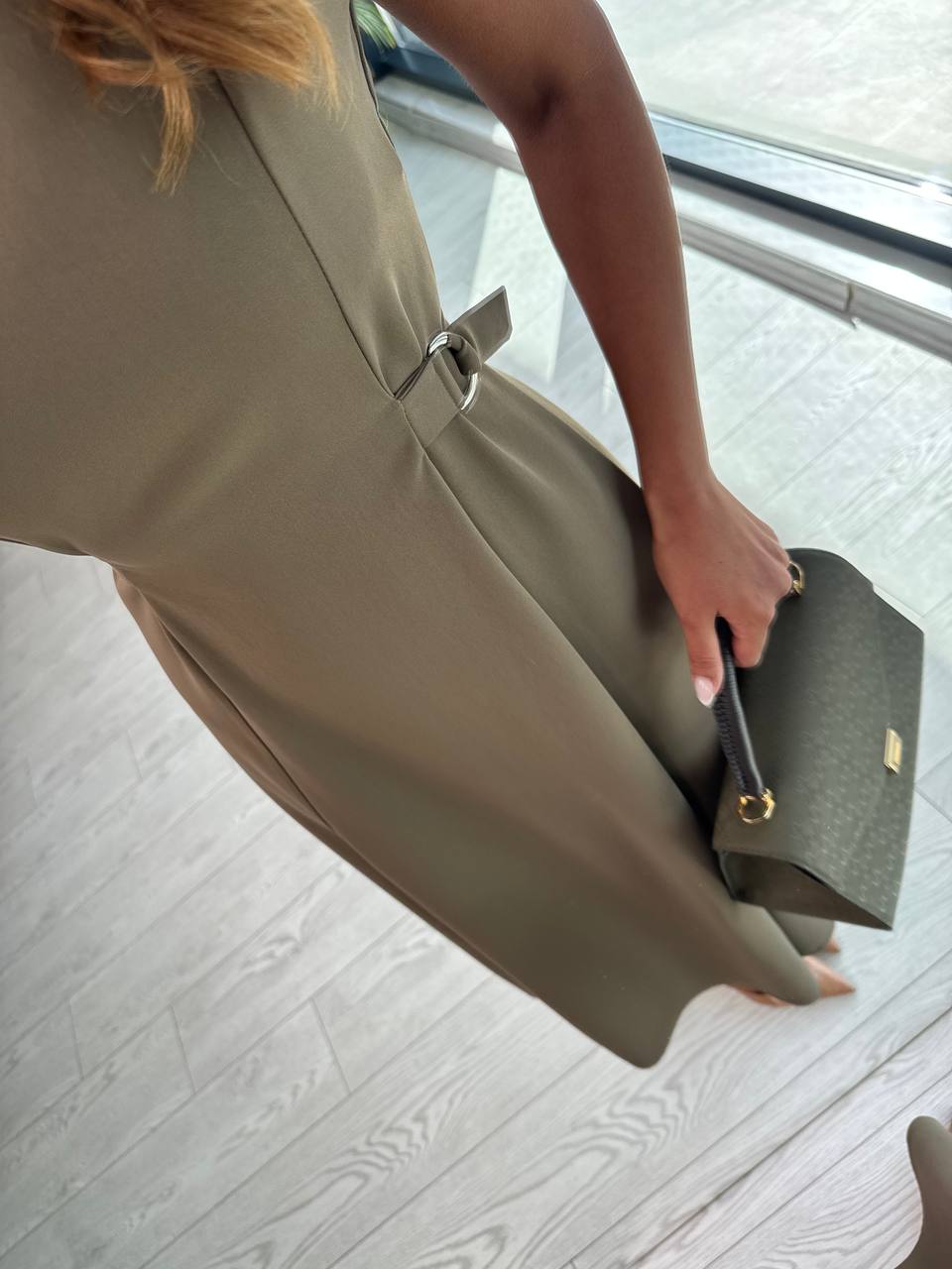 Haki%20Bel%20Kemer%20Detaylı%20Double%20Crep%20Kumaş%20Midi%20Boy%20Elbise