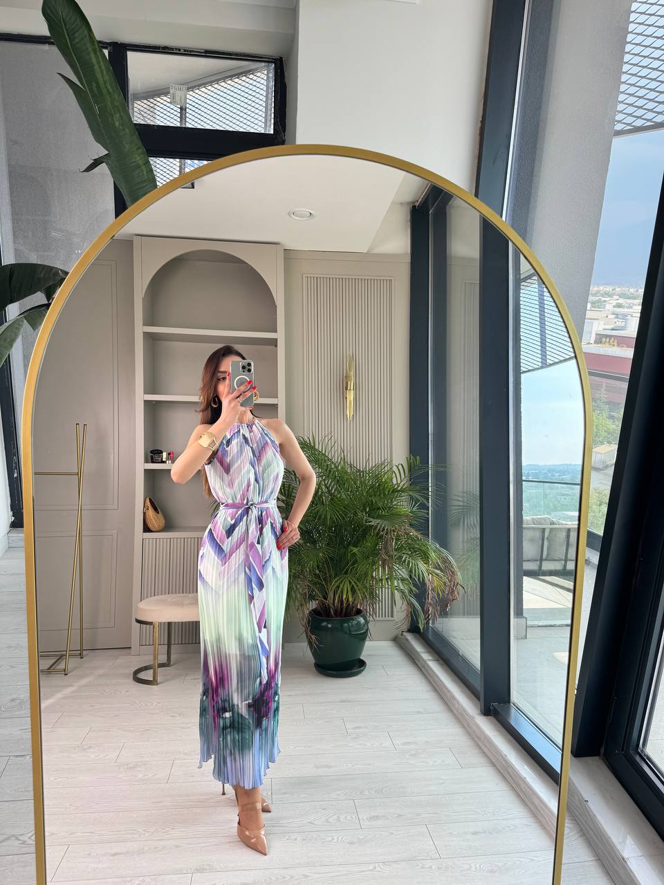 Lila%20Geçişli%20Astarlı%20İnce%20Piliseli%20Şifon%20Elbise