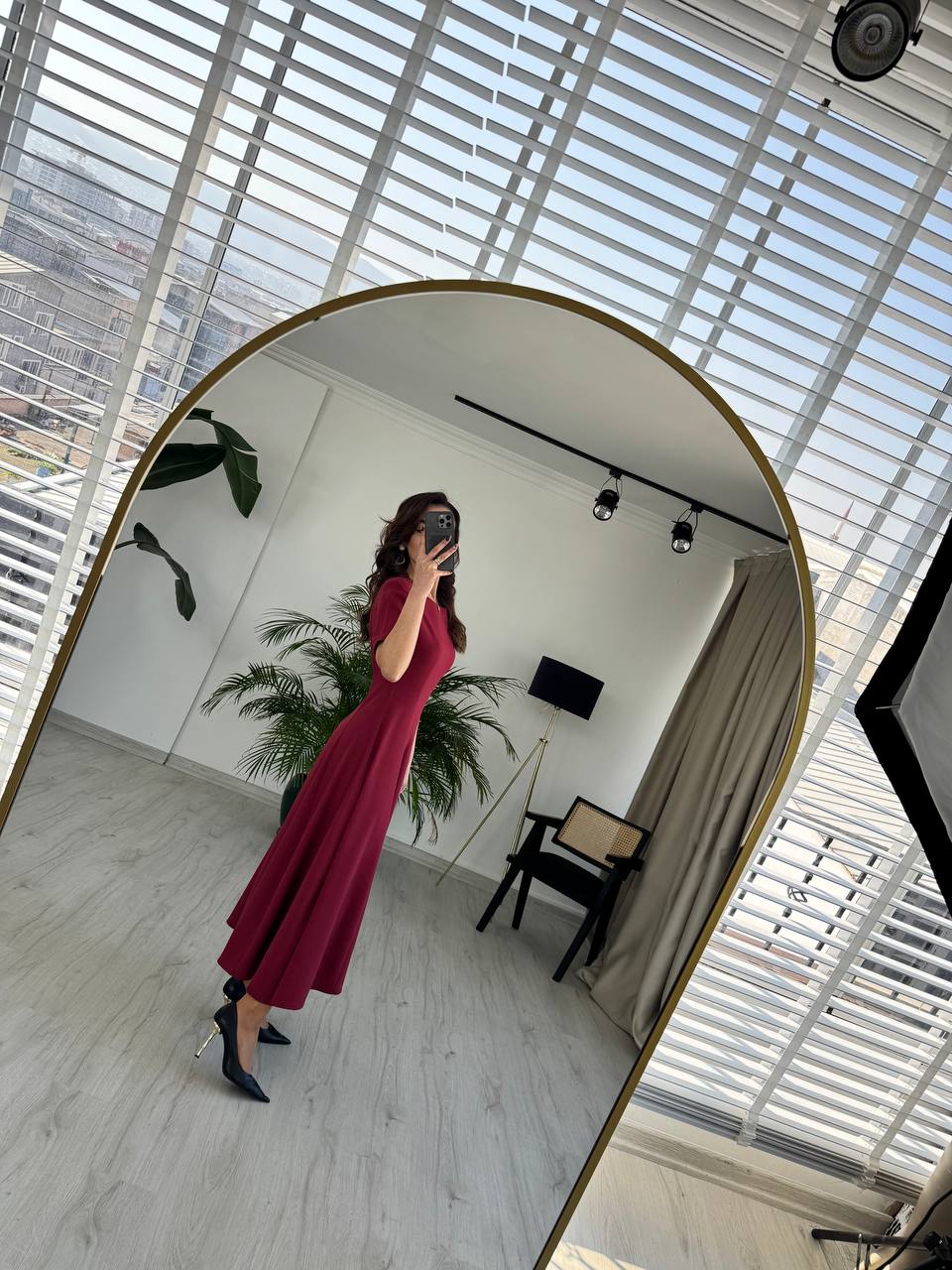 Bordo%20Zara%20Model%20Vatkalı%20Atlas%20Kumaş%20Midi%20Boy%20Elbise