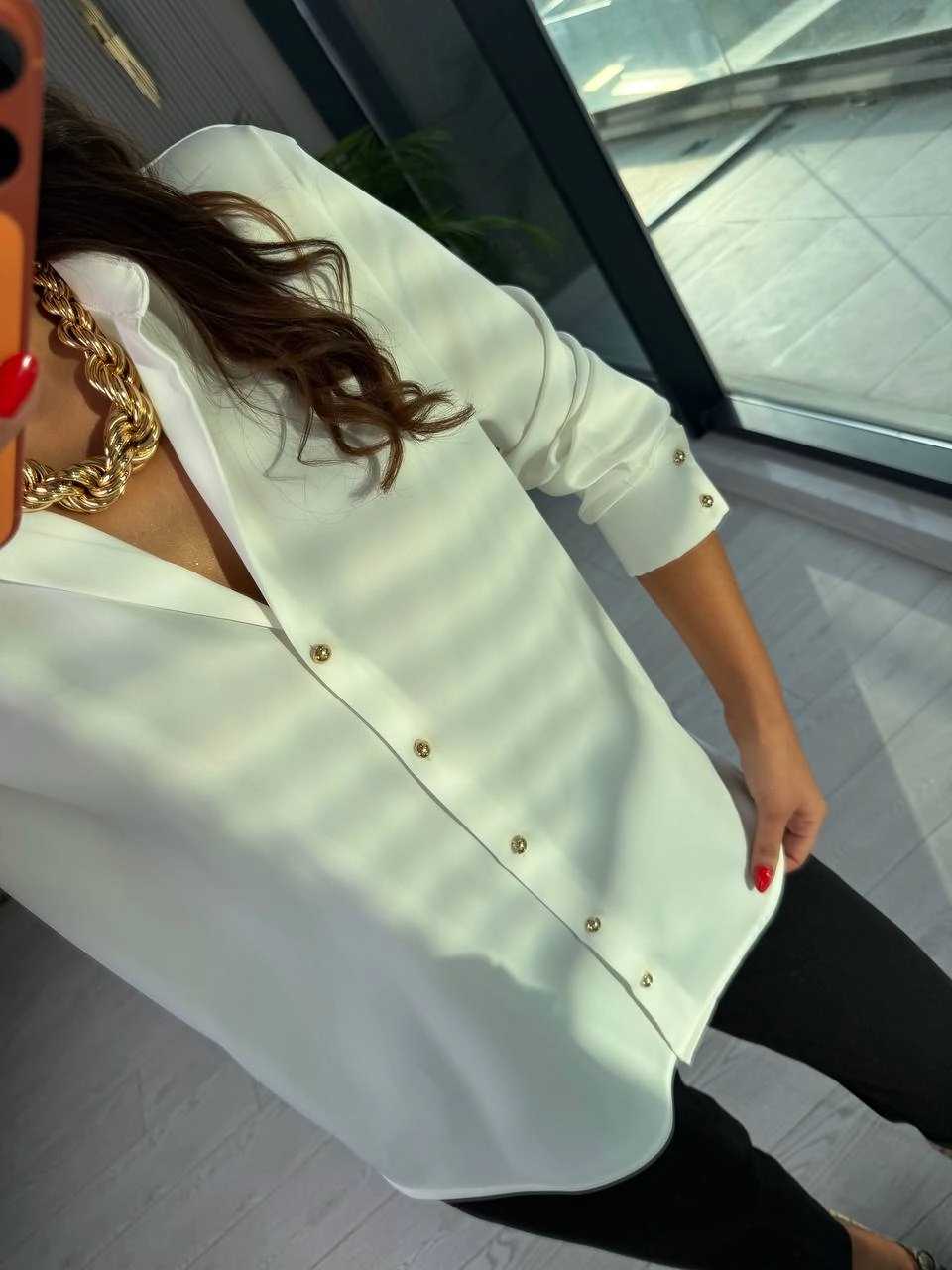 Siyah%20Gold%20Düğmeli%20Zara%20Tok%20Saten%20Gömlek