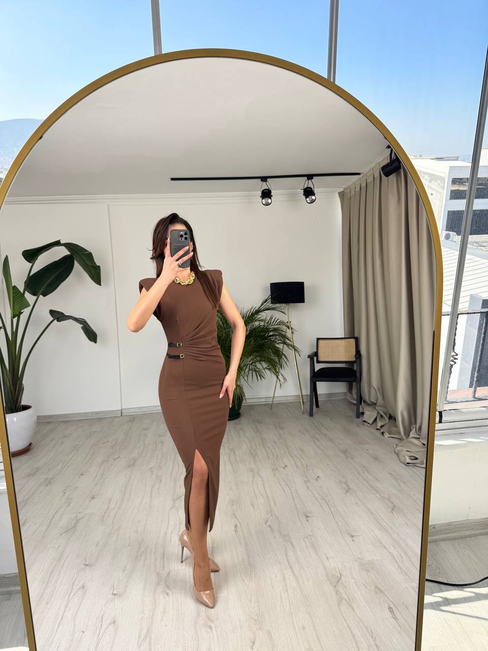 Kahverengi%20Zara%20Model%20Süs%20Kemerli%20Kalem%20Elbise
