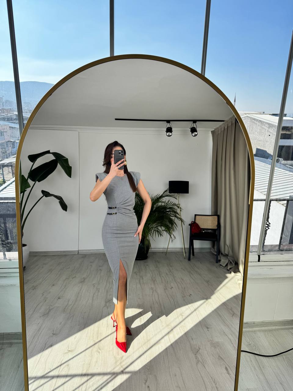 Gri%20Zara%20Model%20Süs%20Kemerli%20Kalem%20Elbise