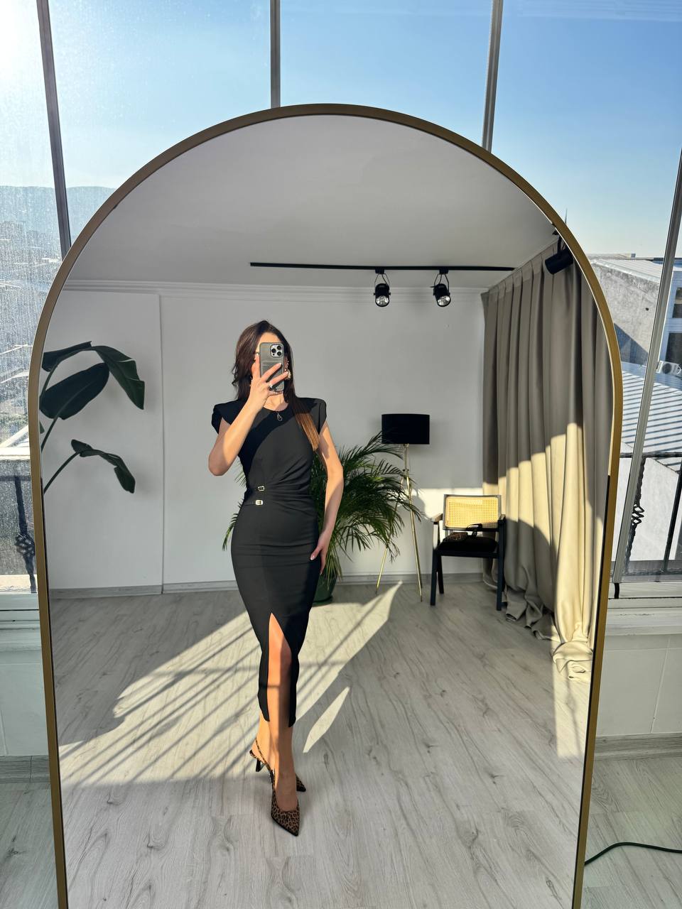Siyah%20Zara%20Model%20Süs%20Kemerli%20Kalem%20Elbise