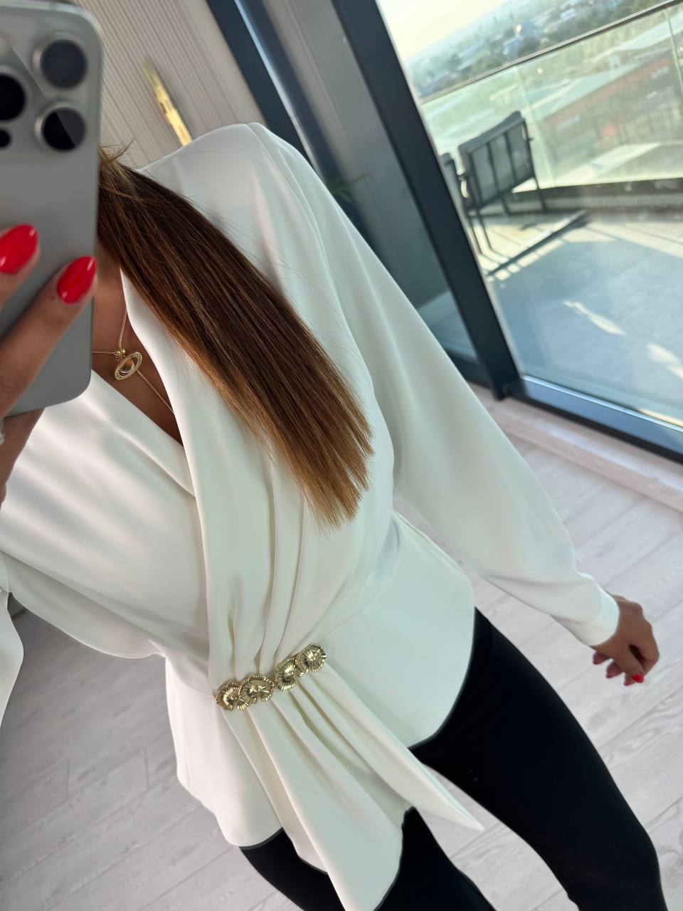 Ekru%20Bel%20Aksesuar%20Detay%20Vatkalı%20Lüks%20Kalite%20Bluz