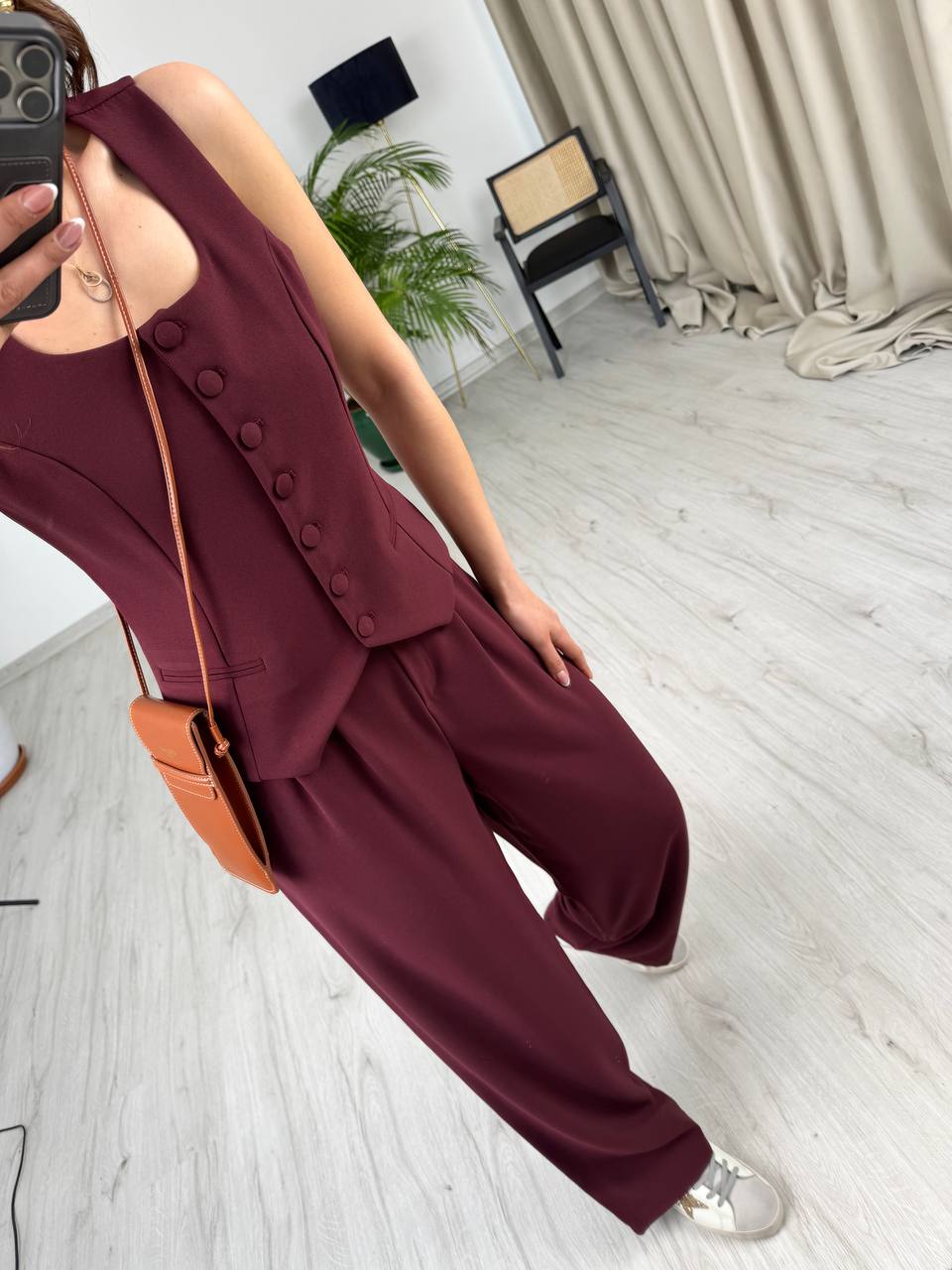 Bordo%20Top%20Düğmeli%20Premium%20İpekli%20Krep%20Kumaş%20Pantolon%20Yelek%20Takım
