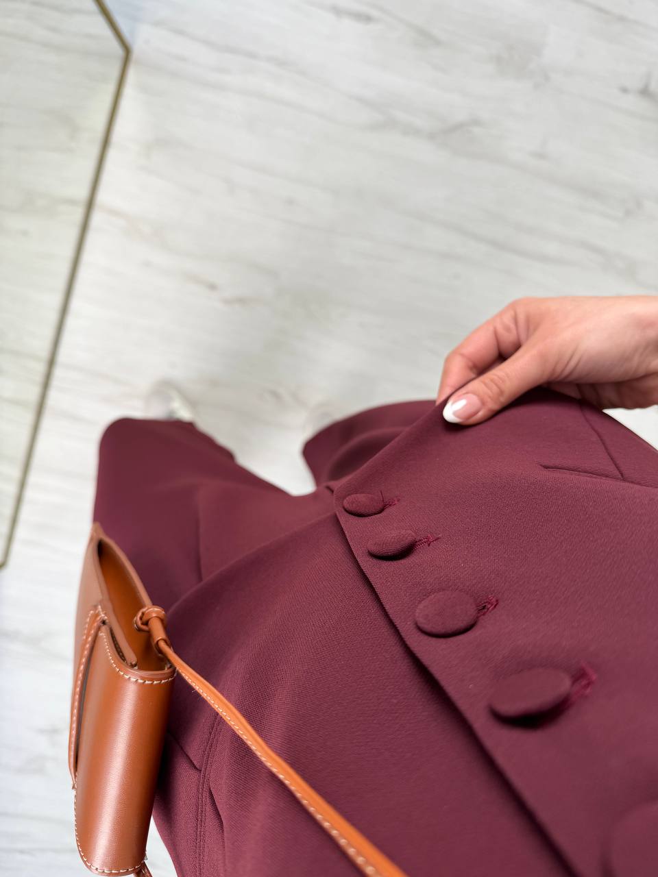 Bordo%20Top%20Düğmeli%20Premium%20İpekli%20Krep%20Kumaş%20Pantolon%20Yelek%20Takım