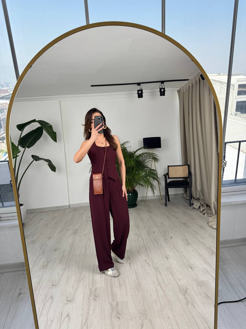 Bordo%20Top%20Düğmeli%20Premium%20İpekli%20Krep%20Kumaş%20Pantolon%20Yelek%20Takım