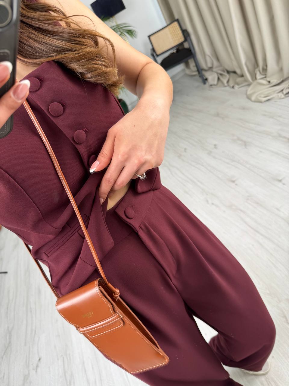Bordo%20Top%20Düğmeli%20Premium%20İpekli%20Krep%20Kumaş%20Pantolon%20Yelek%20Takım