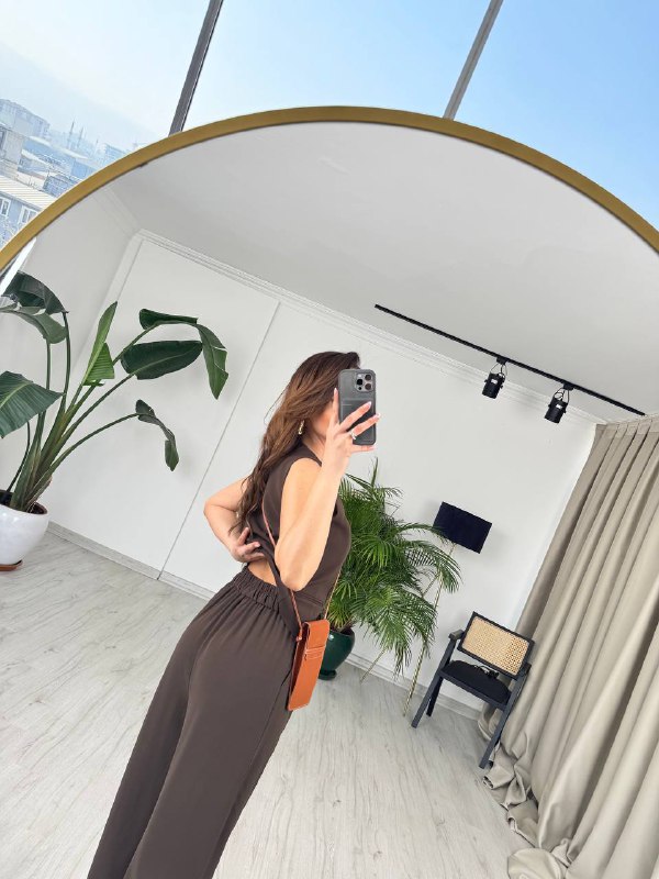 Kahverengi%20Top%20Düğmeli%20Premium%20İpekli%20Krep%20Kumaş%20Pantolon%20Yelek%20Takım