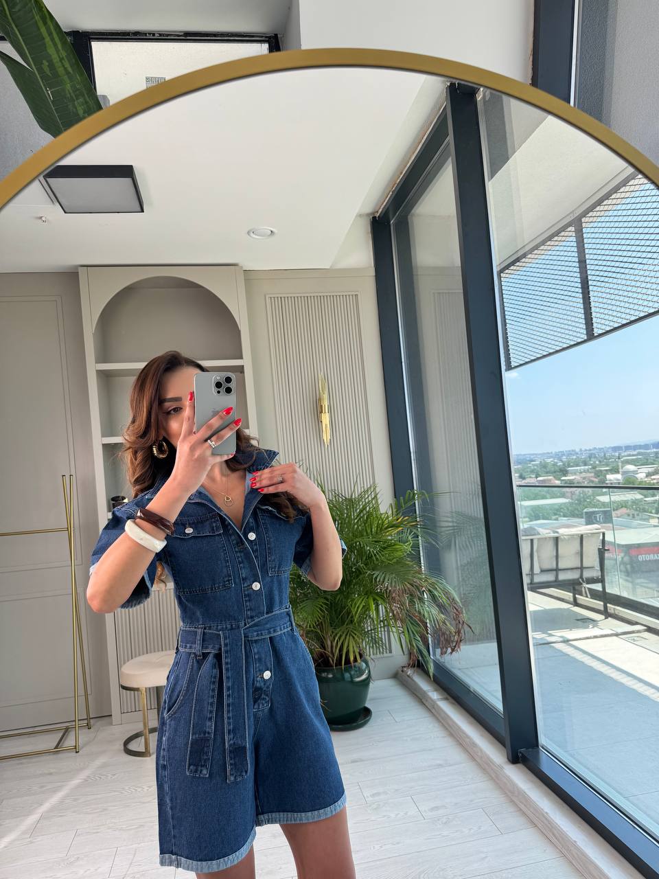 Koyu%20Mavi%20Kuşaklı%20Jean%20Şort%20Tulum