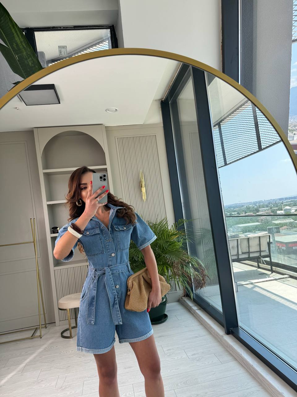 Açık%20Mavi%20Kuşaklı%20Jean%20Şort%20Tulum