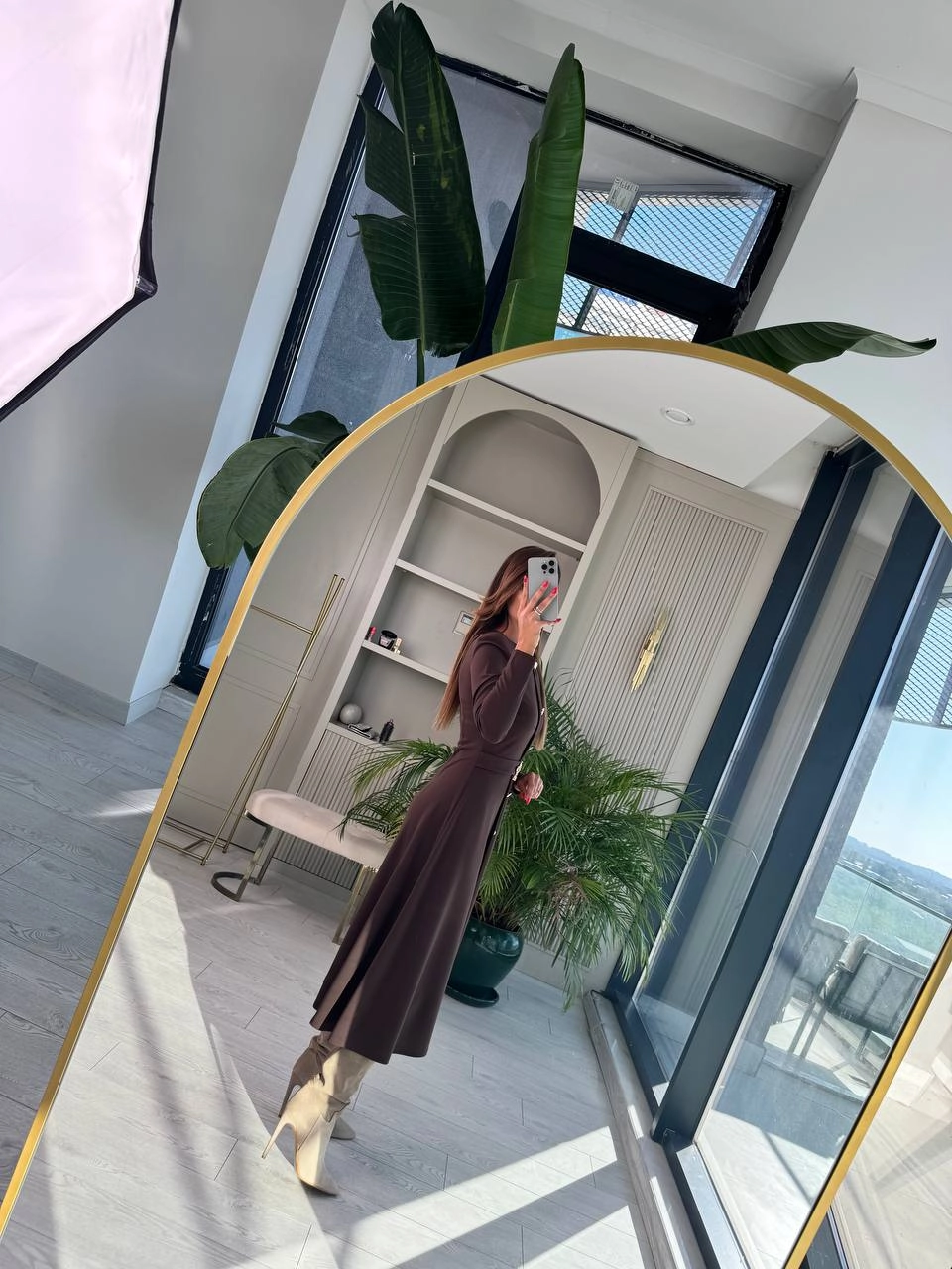 Kahverengi%20Gold%20Düğme%20Detaylı%20Krep%20Kumaş%20Elbise