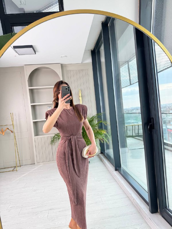 Kahverengi%20Vatkalı%20Astarlı%20Piliseli%20Kumaş%20Elbise
