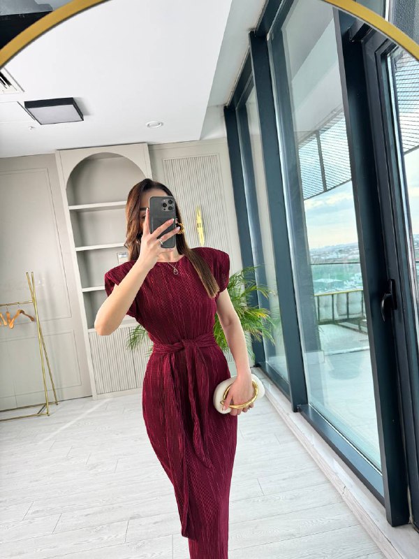 Bordo%20Vatkalı%20Astarlı%20Piliseli%20Kumaş%20Elbise