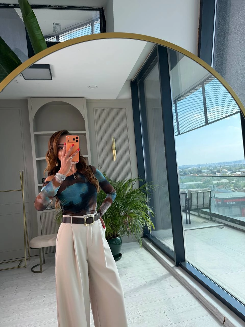 %20Taş%20Rengi%20Kemerli%20Zara%20Model%20Atlas%20Kumaş%20Bol%20Paça%20Pantolon