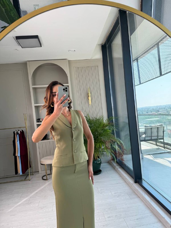 Yeşil%20Etek%20Yelek%20Atlas%20Kumaş%20Takım