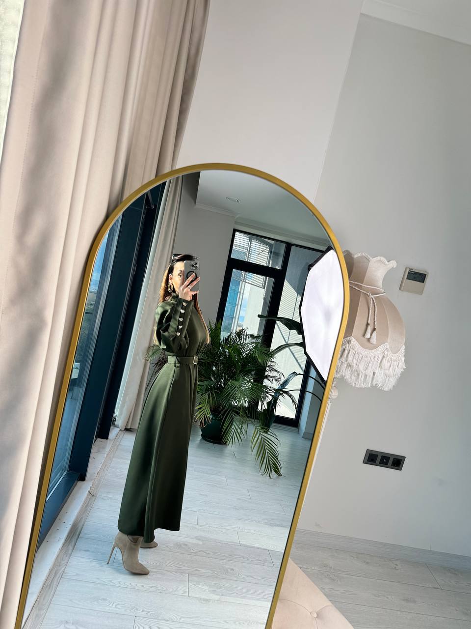 Haki%20Kemerli%20Lüks%20Kalite%20Atlas%20Kumaş%20Kol%20Detay%20Elbise