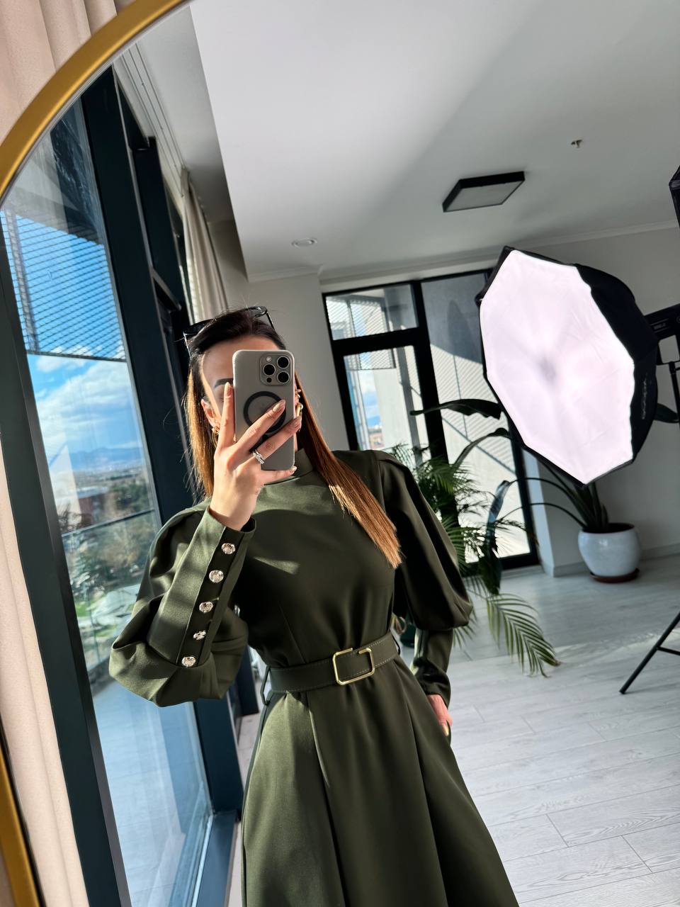 Haki%20Kemerli%20Lüks%20Kalite%20Atlas%20Kumaş%20Kol%20Detay%20Elbise