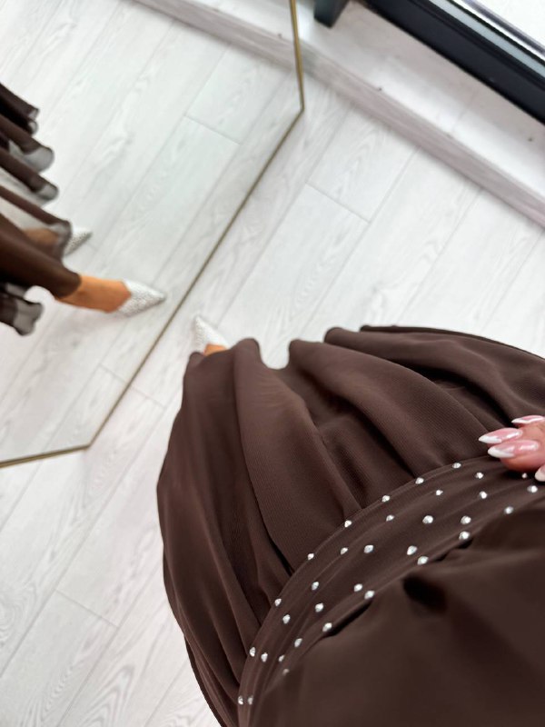 Kahverengi%20Taşlı%20Kuşak%20Detaylı%20Astarlı%20Şifon%20Elbise