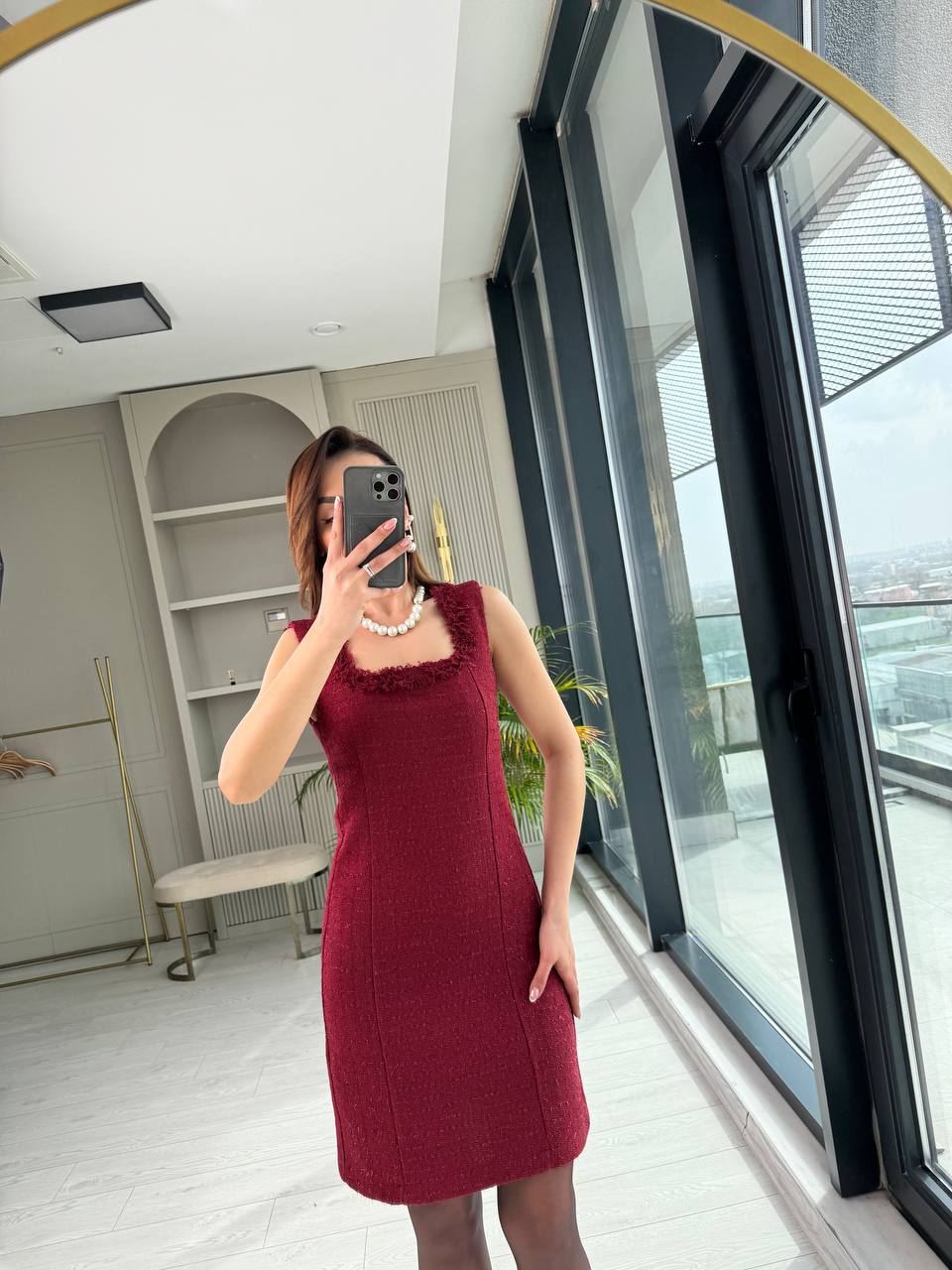 Bordo%20Askılı%20Yaka%20Detay%20Tuvid%20Elbise