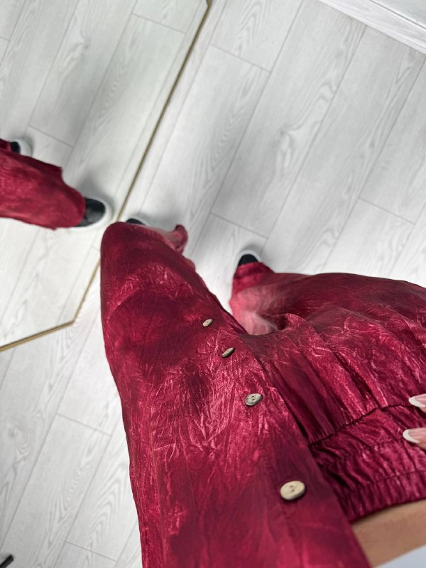 Bordo%20Desenli%20Gömlek%20Pantolon%20Tiril%20Saten%20Takım