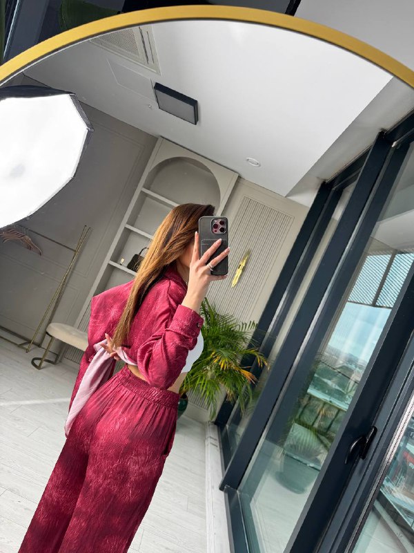Bordo%20Desenli%20Gömlek%20Pantolon%20Tiril%20Saten%20Takım