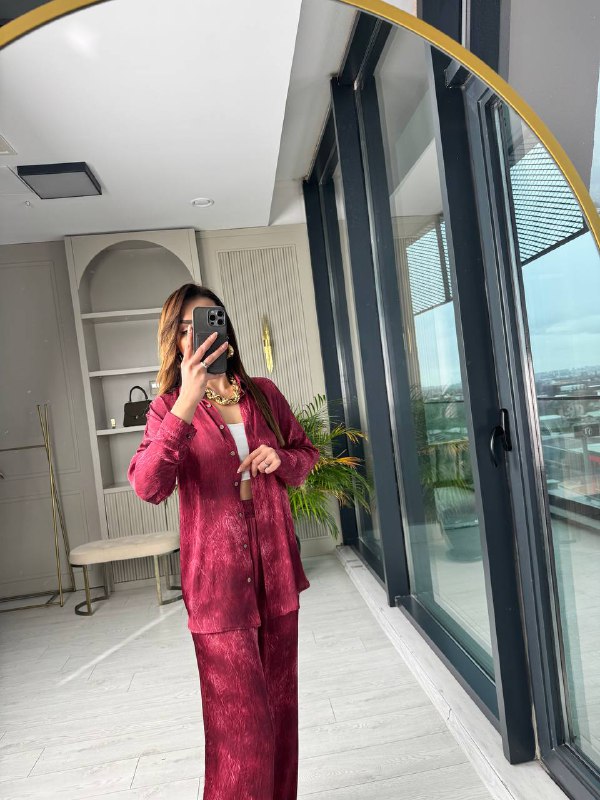 Bordo%20Desenli%20Gömlek%20Pantolon%20Tiril%20Saten%20Takım