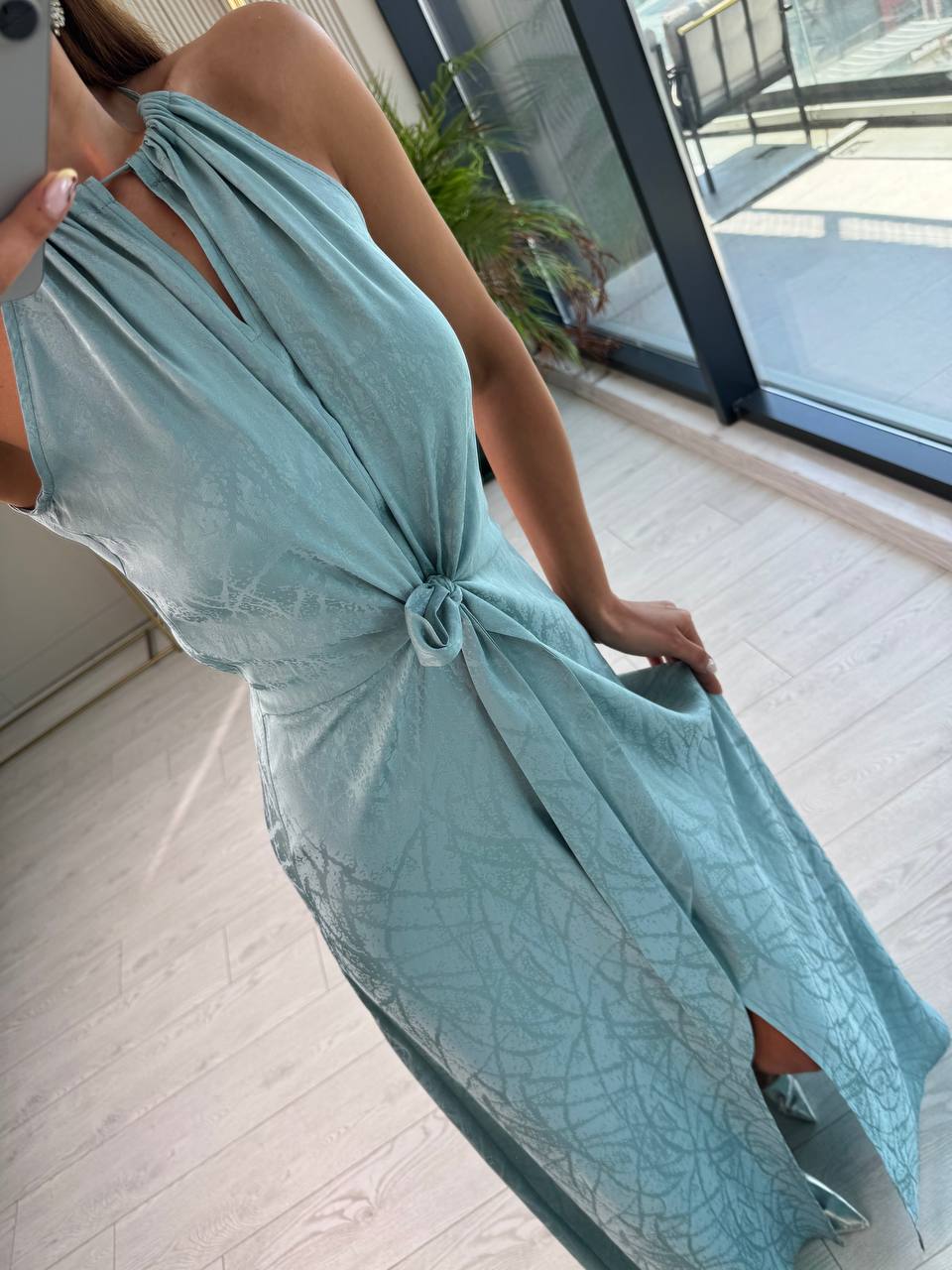 Mint%20Yeşil%20Desenli%20Bağlama%20Detaylı%20Halter%20Yaka%20Pamuk%20Saten%20Elbise