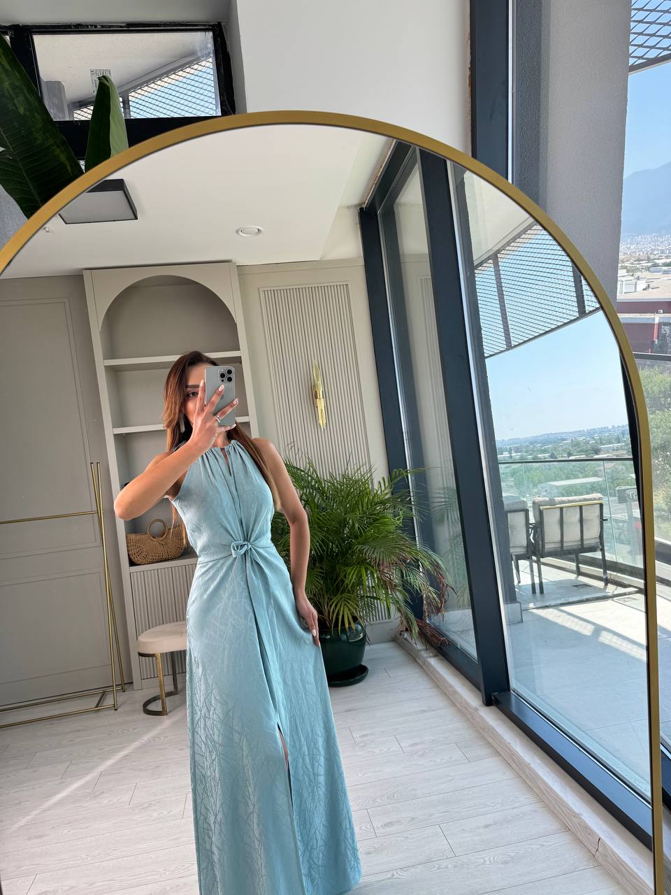 Mint%20Yeşil%20Desenli%20Bağlama%20Detaylı%20Halter%20Yaka%20Pamuk%20Saten%20Elbise