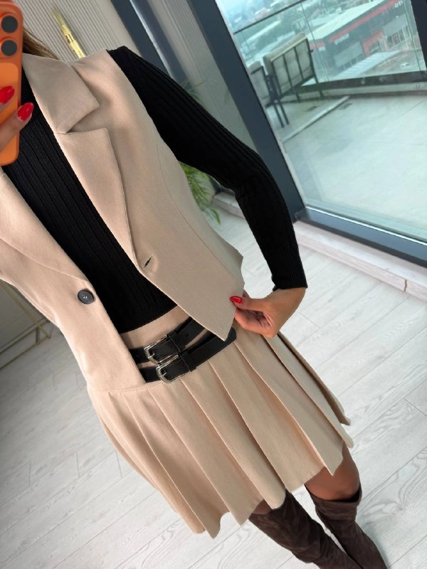 Bej%20Rengi%20Kemerli%20Poliviskon%20Kumaş%20Etek%20Yelek%20Takım