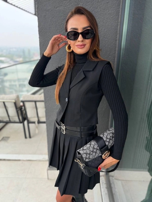 Siyah%20Kemerli%20Poliviskon%20Kumaş%20Etek%20Yelek%20Takım