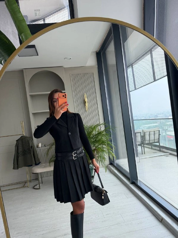 Siyah%20Kemerli%20Poliviskon%20Kumaş%20Etek%20Yelek%20Takım