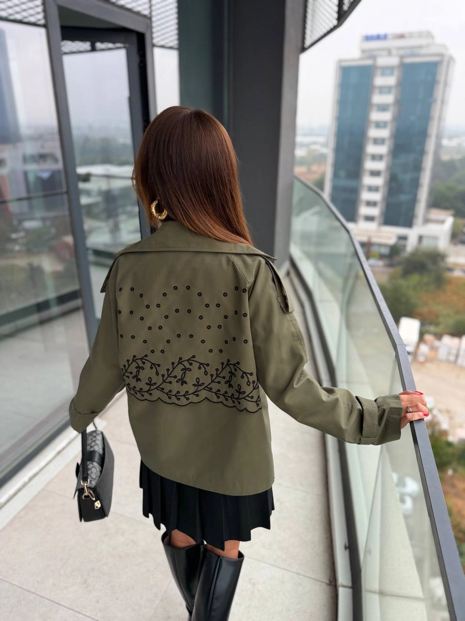 Haki%20Nakış%20Detaylı%20Astarlı%20Lüks%20Kalite%20Trençkot