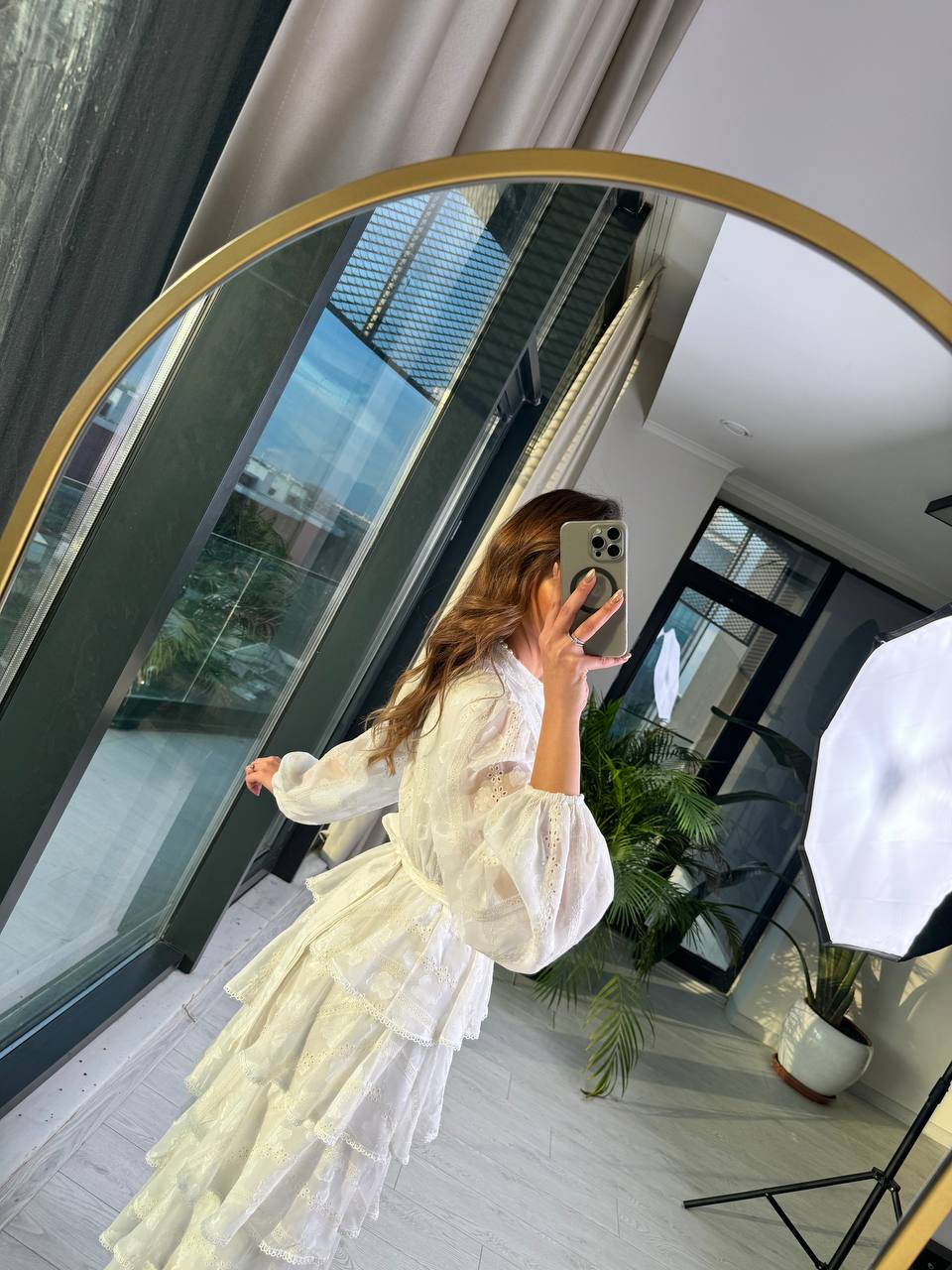 Tasarım%20Ekru%20Eteği%20Kat%20Kat%20Astarlı%20Premium%20Elbise