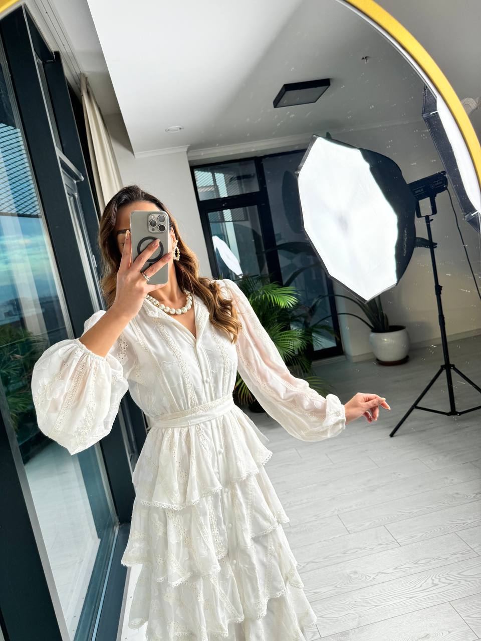 Tasarım%20Ekru%20Eteği%20Kat%20Kat%20Astarlı%20Premium%20Elbise