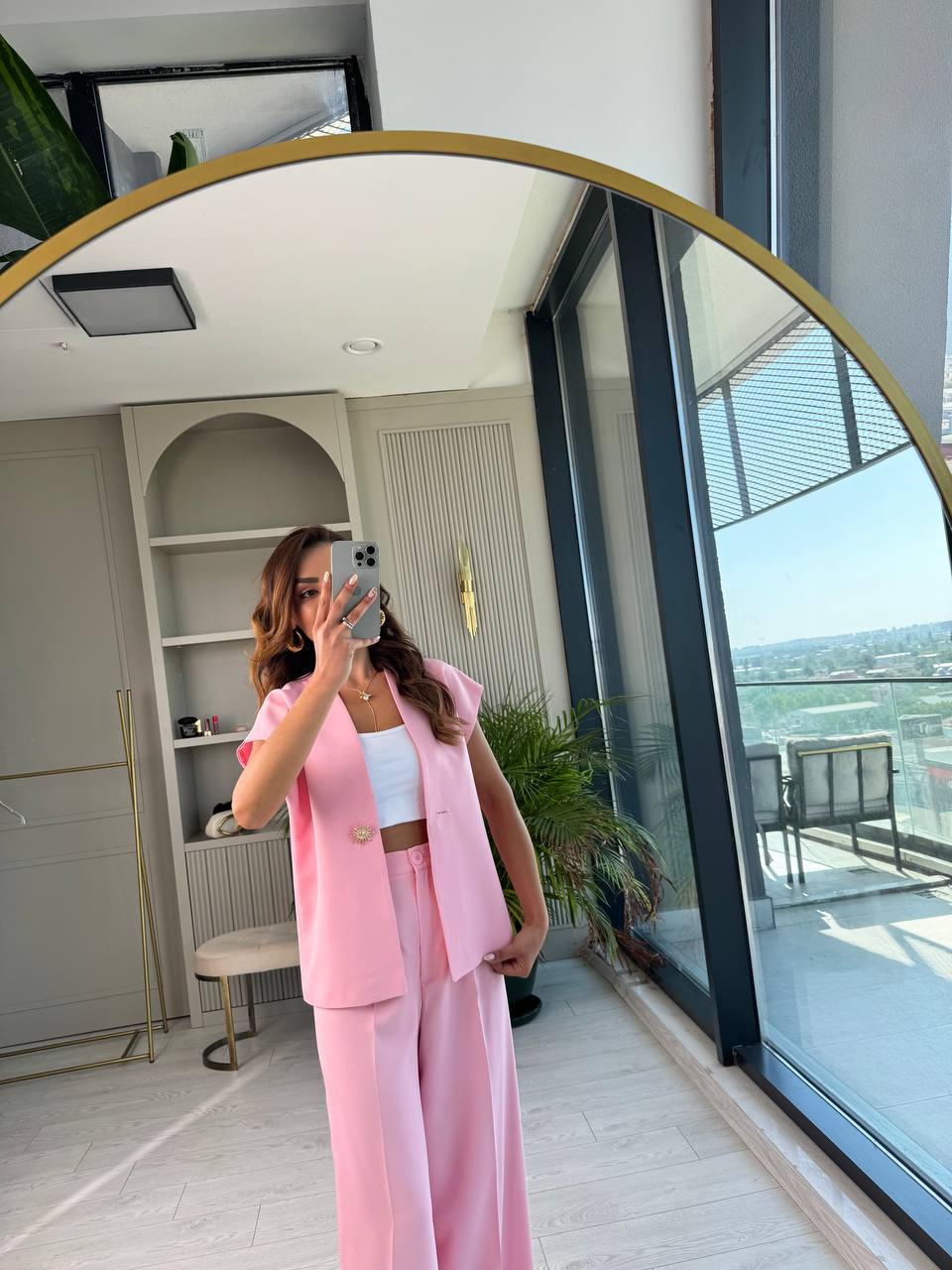 Pembe%20Gold%20Güneş%20Düğmeli%20Atlas%20Kumaş%20Pantolon%20Yelek%20Takım