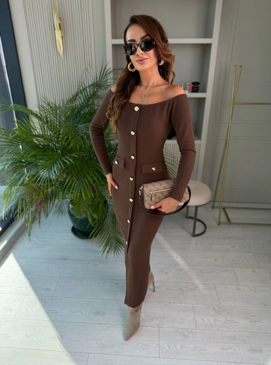 Kahverengi%20Kayık%20Yaka%20Düğme%20Detaylı%20Fitilli%20Çelik%20Kumaş%20Kalem%20Elbise