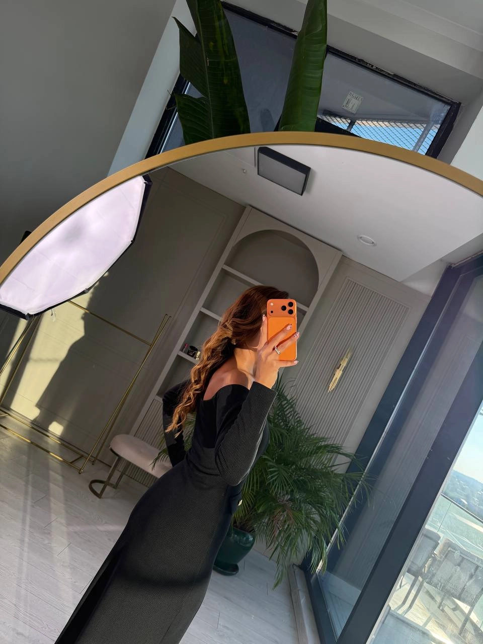 Siyah%20Kayık%20Yaka%20Düğme%20Detaylı%20Fitilli%20Çelik%20Kumaş%20Kalem%20Elbise