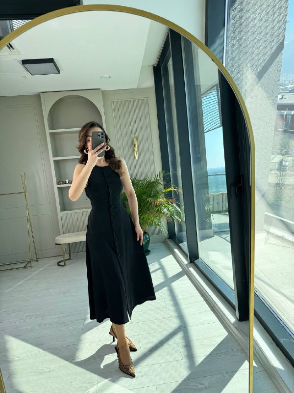 Siyah%20Arka%20Bağlamalı%20Cepli%20İthal%20İpekli%20Krep%20Elbise